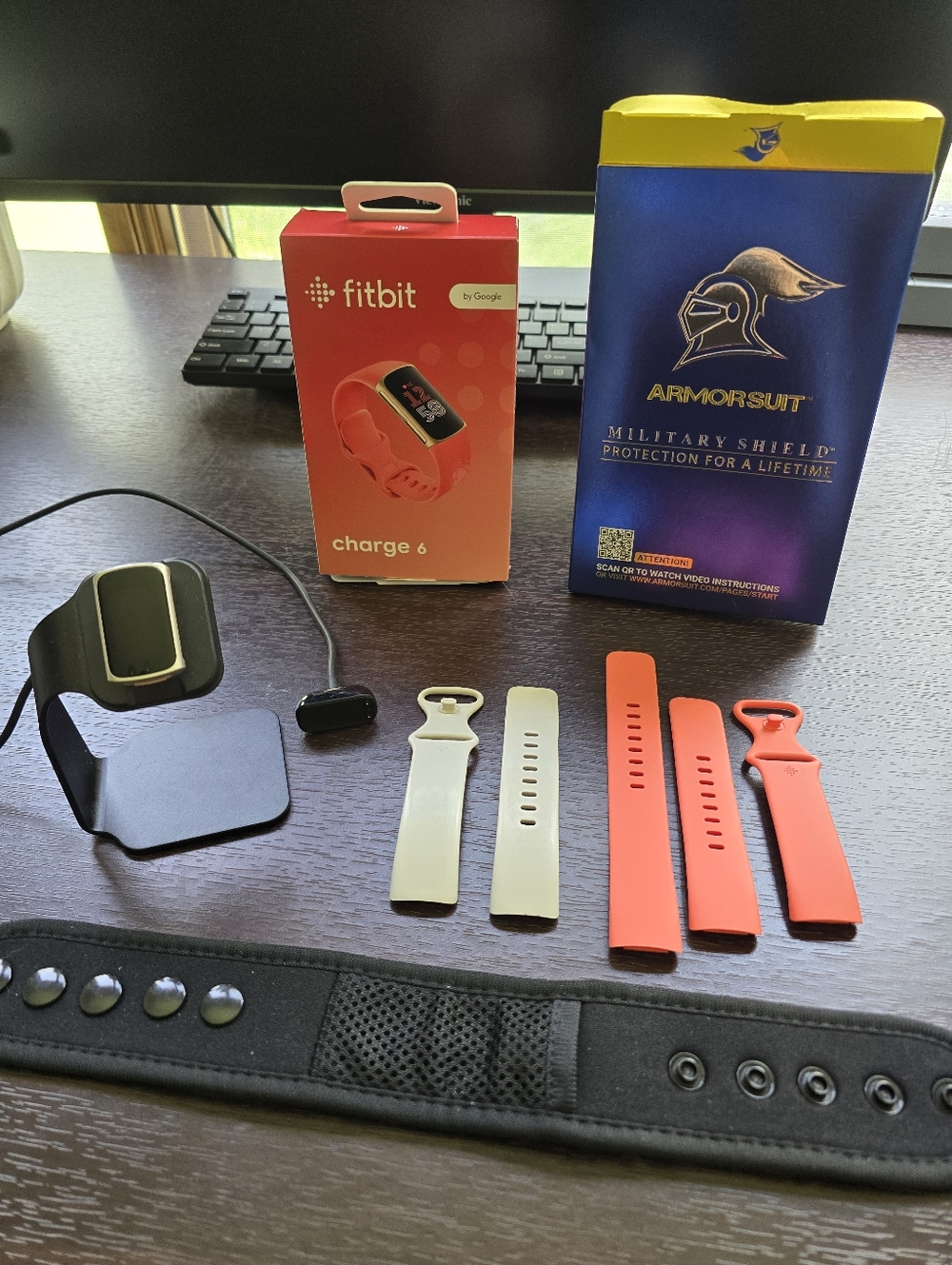 Fitbit Charge 6 Fitness Tracker w/Accessories